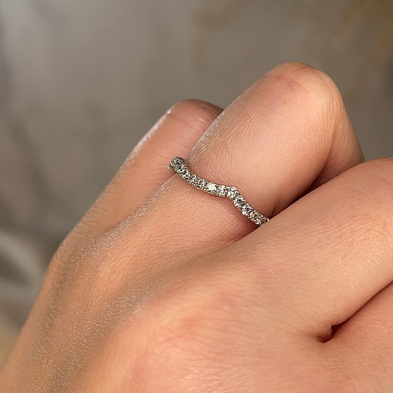 "Suvi" Wave Shaped Pavé Diamond Eternity Ring E53 - HEERA DIAMONDS