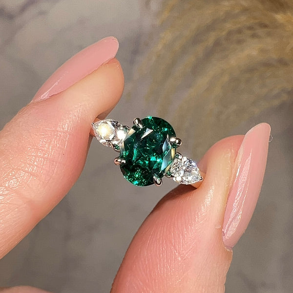 "Miles" Trilogy Green Oval Cut Emerald Diamond Engagement Ring - HEERA DIAMONDS