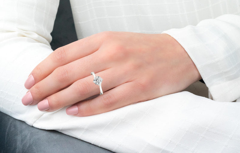 SALVA - Round Brilliant Diamond Solitaire Engagement Ring in Platinum - HEERA DIAMONDS