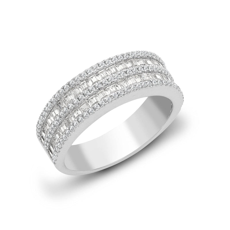 18ct White 0.84ct Round & Baguette Diamond Ring - HEERA DIAMONDS