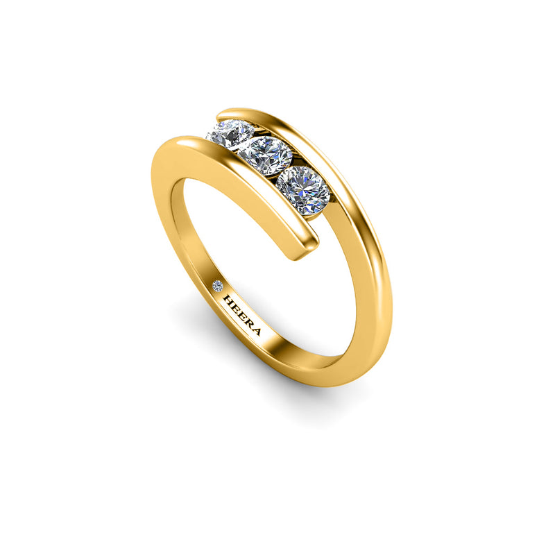 CYAN - Round Brilliants Engagement Ring in Yellow Gold - HEERA DIAMONDS