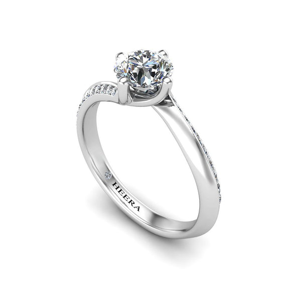 AINHOA - Round Brilliant Engagement Ring with Diamond Shoulders in Platinum - HEERA DIAMONDS